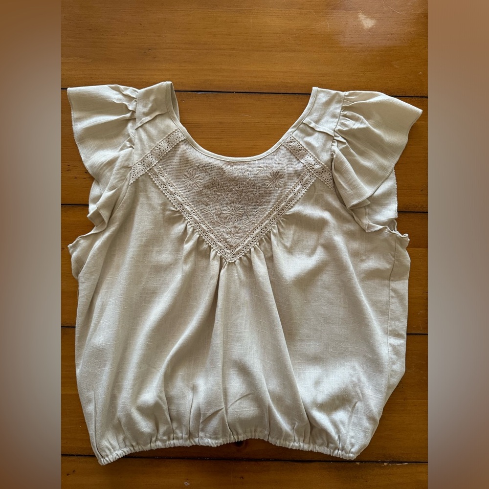 Tan medium top